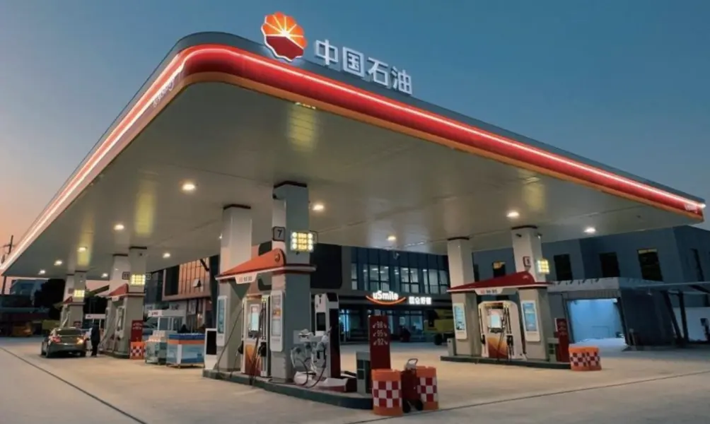 Liệu nâng cấp thiết bị thông minh có đủ để trạm xăng cạnh tranh trên chiến trường năng lượng tích hợp mới?